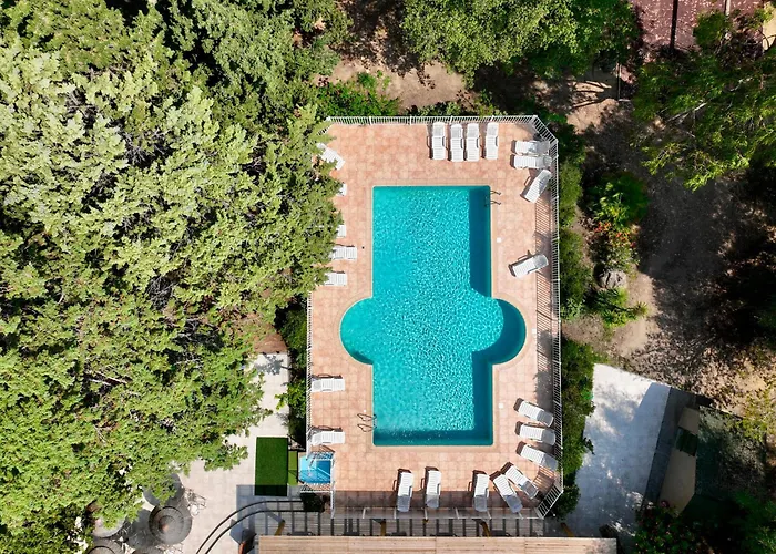 Camping Village De L'ostriconi 3 Etoiles Palasca (Corsica)