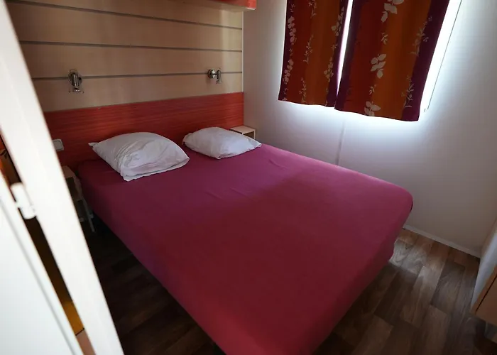 Village De L'ostriconi 3 Etoiles Camping Palasca (Corsica)